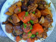 咖喱土豆炖排骨的热量