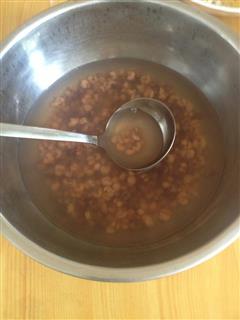 薏米红豆粥的热量