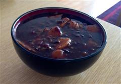 紫米红豆番薯糖水的热量