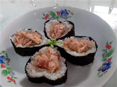 金枪鱼罐头花朵寿司