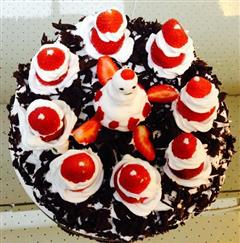 黑森林圣诞草莓蛋糕