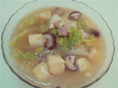 白菜豆腐汤锅煲