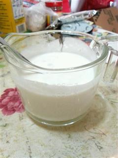 电饭煲版自制老酸奶