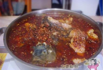川味的美食锅-水煮鱼块
