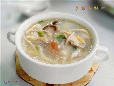 滋阴平肝火-菌菇花蛤汤