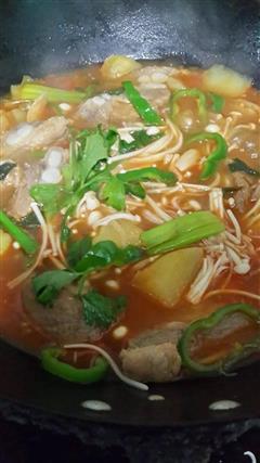 韩国-直译就是土豆排骨汤的热量