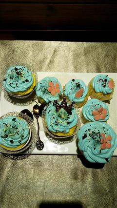 cupcake+翻糖花