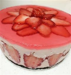 免烤草莓冻芝士蛋糕