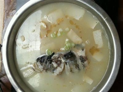 豆香鱼头汤