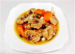 土豆胡萝卜炖鸡腿肉
