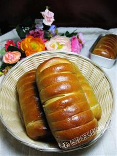 抹茶豆沙小面包