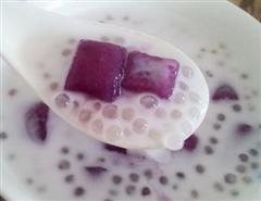 紫薯芋圆椰汁西米露