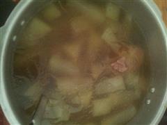 茶树菇冬瓜排骨汤