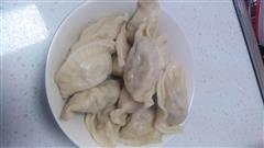 芹菜猪肉香菇饺子