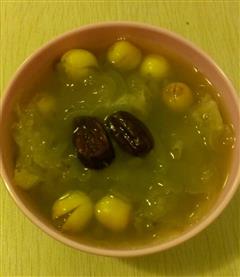 莲子银耳绿豆汤的热量