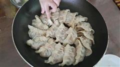 葱香煎饺