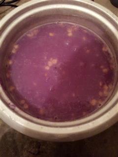 紫薯玉米片粥