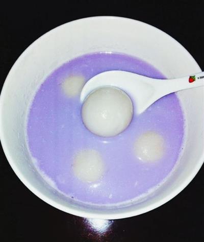 紫薯牛奶糖水汤丸