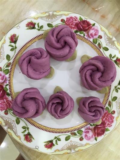 紫薯牛奶玫瑰馒头