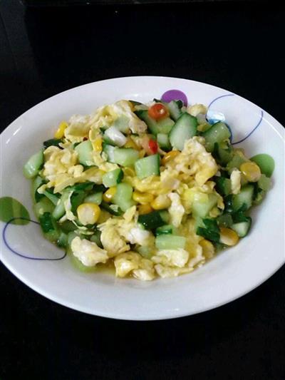 玉米黄瓜炒鸡蛋