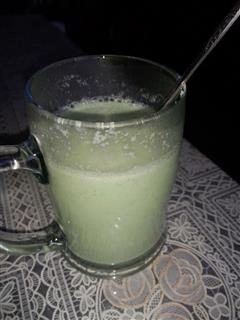 黄瓜芹菜牛奶汁