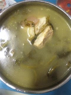 生鱼猪踭西洋菜汤