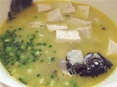 鲫鱼豆腐汤