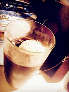 咖啡浮雪/咖啡冰淇淋/咖啡漂浮