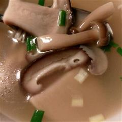 营养原味菌菇汤的热量