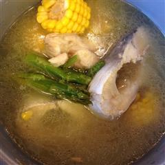 冬日暖胃-鲶鱼玉米汤