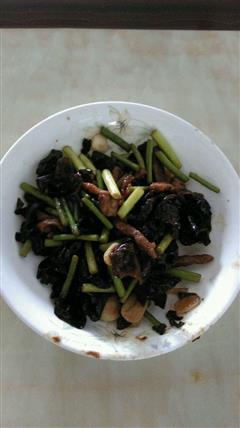 蒜苔小炒肉