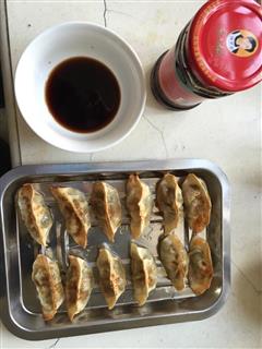 烤韭菜猪肉饺子