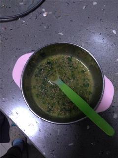 菠菜猪肝玉米粥