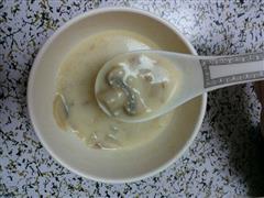 奶油培根蘑菇汤