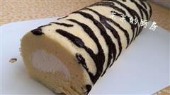 斑马纹彩绘蛋糕卷