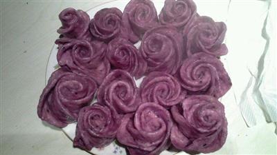 紫薯花形馒头