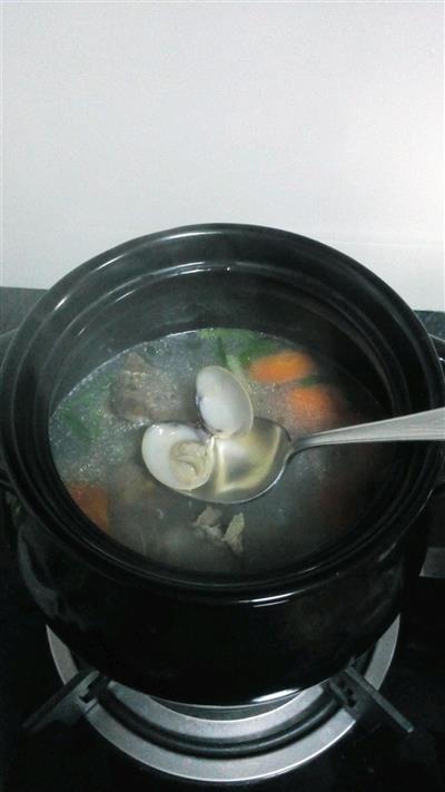 花蛤排骨汤