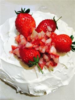 猫山王榴莲草莓千层蛋糕
