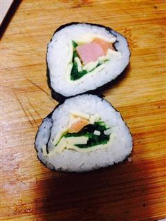 简易芝士三文鱼海藻寿司