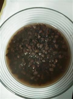红豆薏米黑米粥