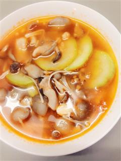 番茄西葫芦菌菇汤