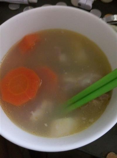 淮山红萝卜排骨汤