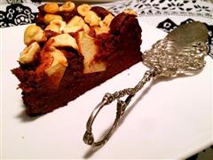 苹果榛仁巧克力蛋糕-法芙娜经典款式