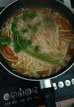 番茄金针菇汤的热量