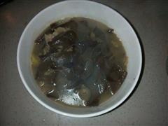 木耳老姜肉片汤