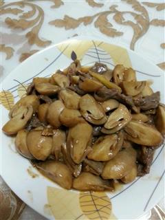 鲜菇炒牛肉
