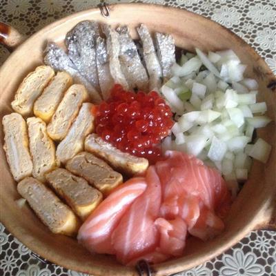 散寿司 鱼子拌饭