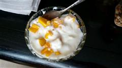 芒果大果粒酸奶