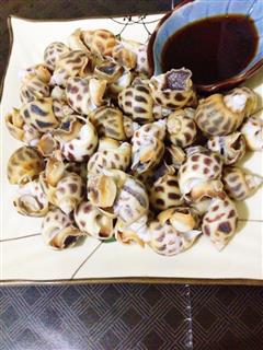 白灼花螺