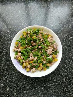 豇豆泡椒炒肉丁